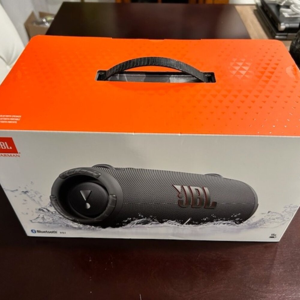 JBL XTREME 3 Portable Waterproof Speaker with Powerbank